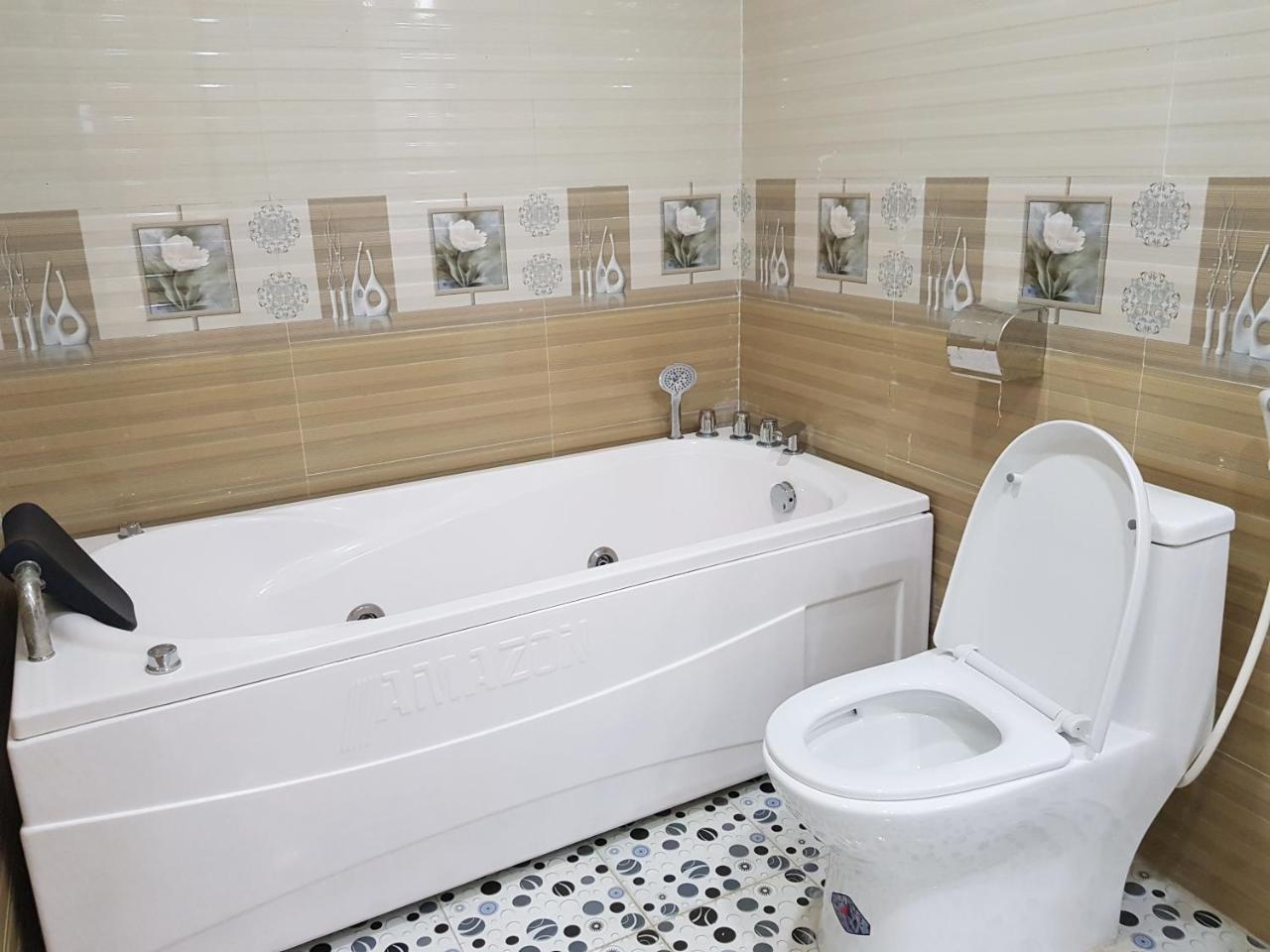 Ruby Hotel Vinh Yen Exteriör bild