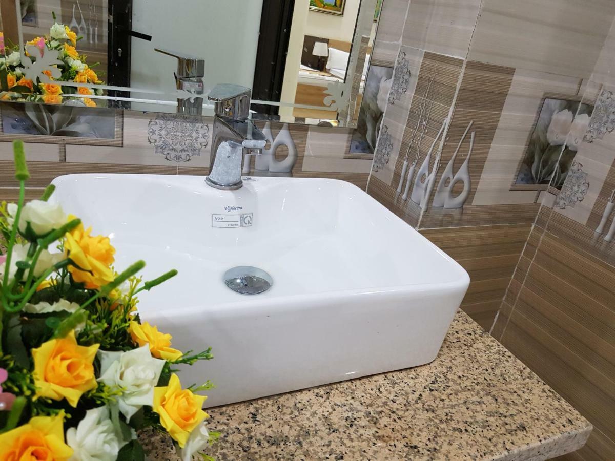 Ruby Hotel Vinh Yen Exteriör bild